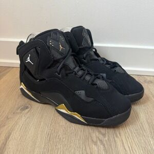 Jordan True Flight Youth 6.5 Basketball Shoes Black Metallic Gold 343795-017 EUC
